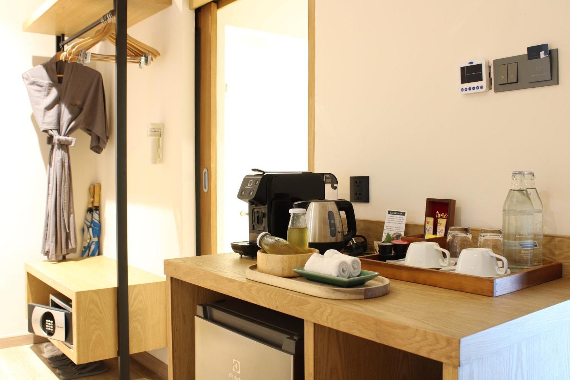 Superior Double or Twin Room One-Way Airport Transfer